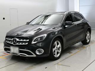 MERCEDES BENZ GLA