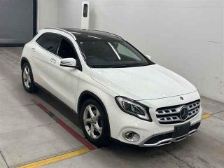 MERCEDES BENZ GLA
