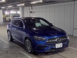 MERCEDES BENZ GLA