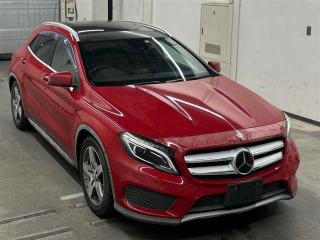 MERCEDES BENZ GLA