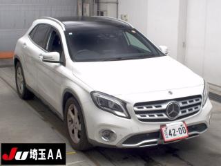 MERCEDES BENZ GLA