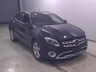 MERCEDES BENZ GLA
