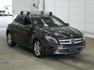 MERCEDES BENZ GLA