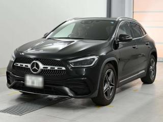 MERCEDES BENZ GLA