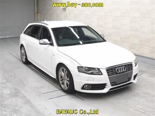AUDI S4 AVANTE