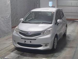 SUBARU TREZIA