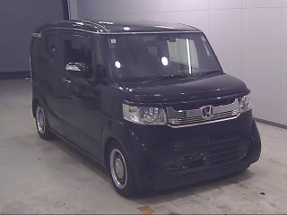 HONDA N-BOX SLASH