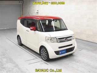HONDA N-BOX SLASH
