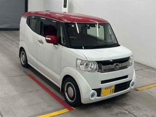 HONDA N-BOX SLASH
