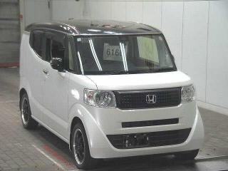 HONDA N-BOX SLASH