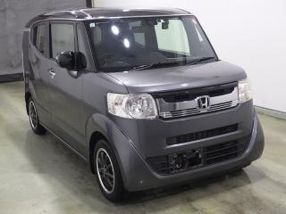HONDA N-BOX SLASH