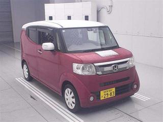 HONDA N-BOX SLASH