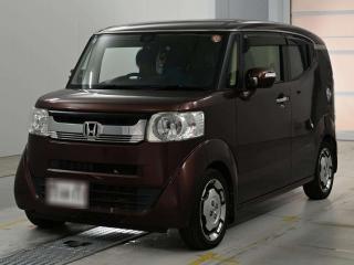 HONDA N-BOX SLASH