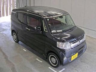 HONDA N-BOX SLASH