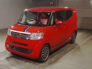 HONDA N-BOX SLASH