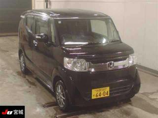 HONDA N-BOX SLASH
