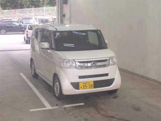 HONDA N-BOX SLASH