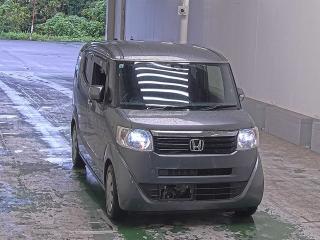 HONDA N-BOX SLASH