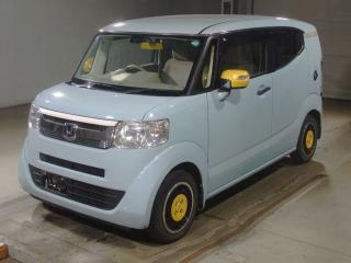 HONDA N-BOX SLASH