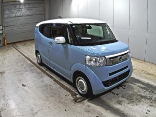 HONDA N-BOX SLASH