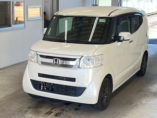 HONDA N-BOX SLASH