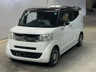 HONDA N-BOX SLASH