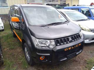 MITSUBISHI DELICA WAGON