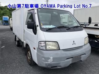 MITSUBISHI DELICA WAGON