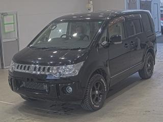 MITSUBISHI DELICA WAGON