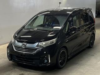 HONDA FREED HYBRID