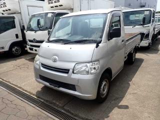 TOYOTA LITE ACE TRUCK