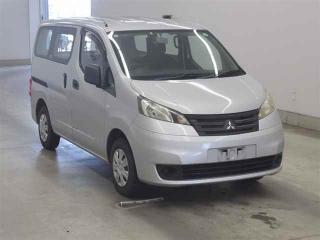 MITSUBISHI DELICA VAN