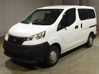 MITSUBISHI DELICA VAN