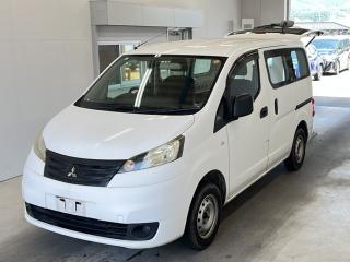 MITSUBISHI DELICA VAN