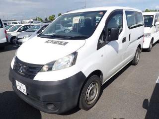 MITSUBISHI DELICA VAN