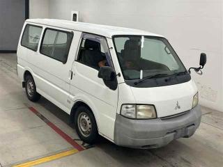 MITSUBISHI DELICA VAN