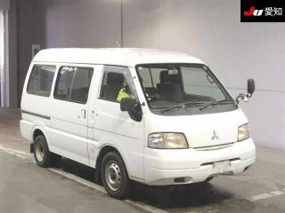 MITSUBISHI DELICA VAN
