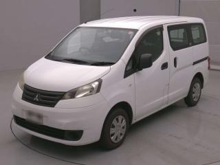 MITSUBISHI DELICA VAN